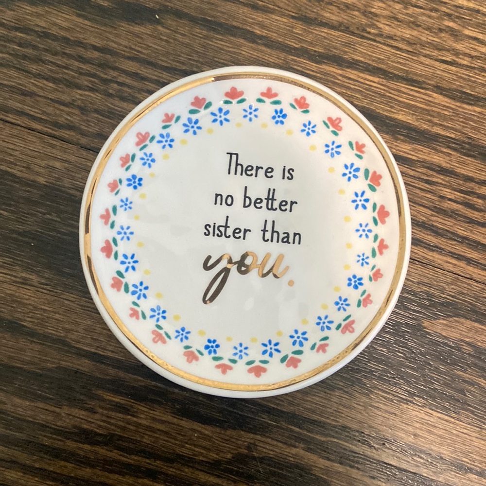 Best Sister Ever Floral Trinket Dish